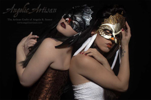Black Swan, White Swan Masks